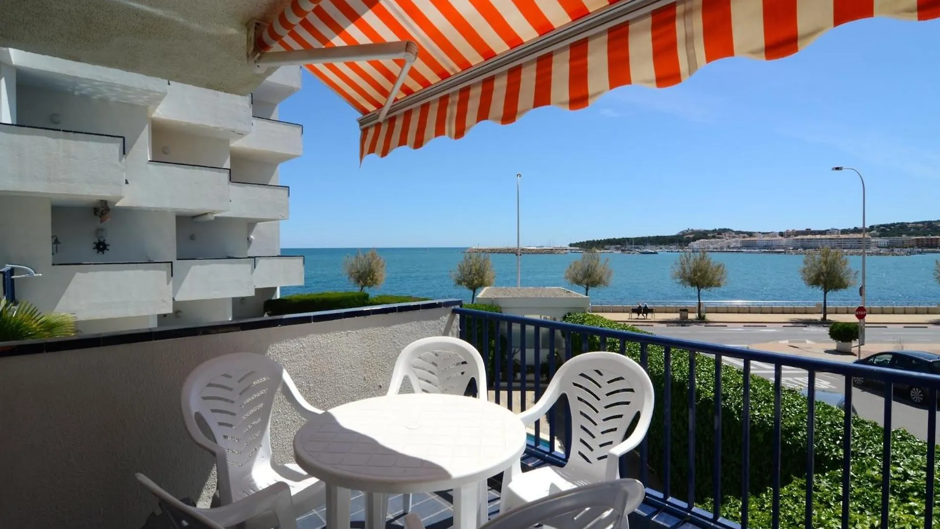 Apartamento Passeig Del Mar 9 L' Escala España